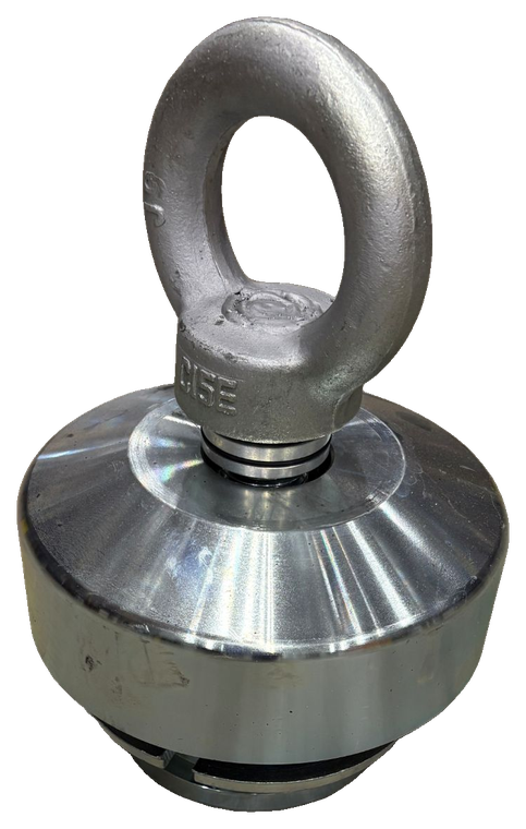Pipe pulling head with cap: galvanised steel head with eye bolt